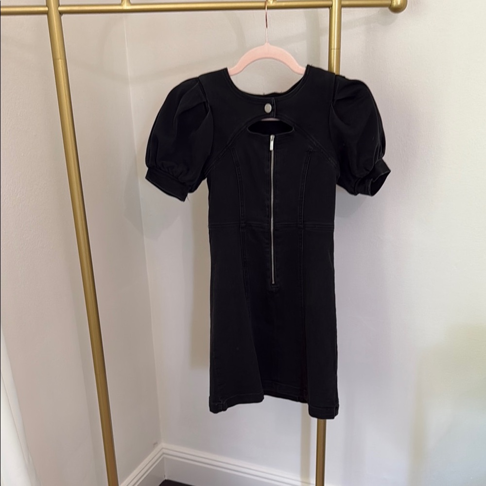 Habitual Girl Casual Black Denim Dress with Puff Sleeves